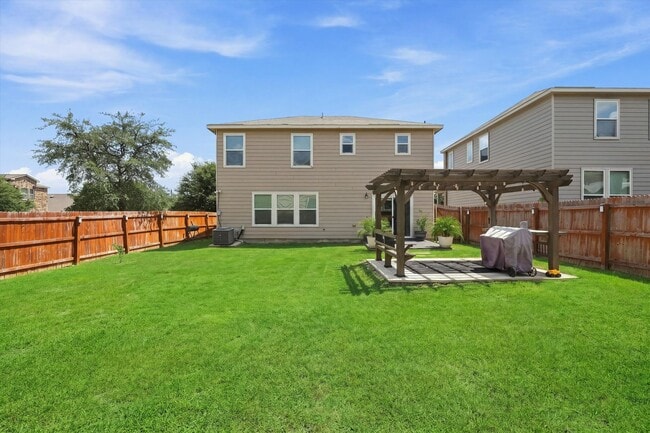 Building Photo - 6523 Wind Arbor