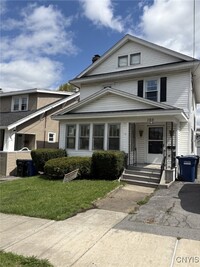 Building Photo - 120 Malverne Dr