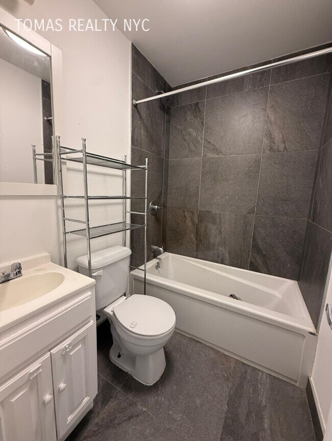 Building Photo - 459 Commonwealth Ave