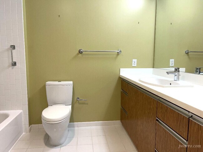 Building Photo - 5800 3rd St