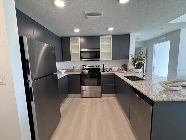 Building Photo - 5587 Millennia Park Dr