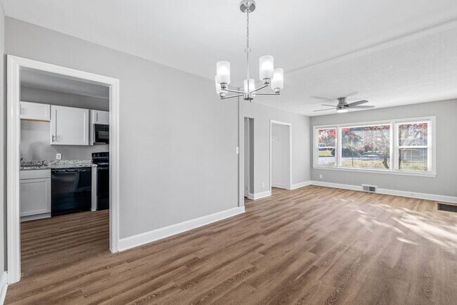 Building Photo - 2809 Keeler St