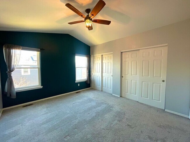 Building Photo - 16299 Blueleaf Pl