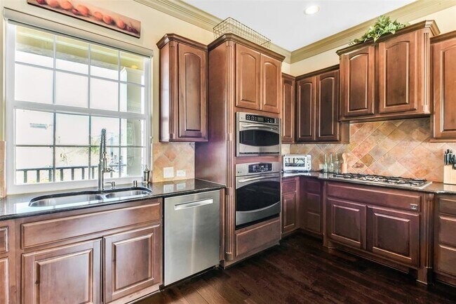 Building Photo - 151 Low Country Ln