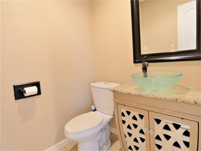 Building Photo - 7511 Renmark Ln