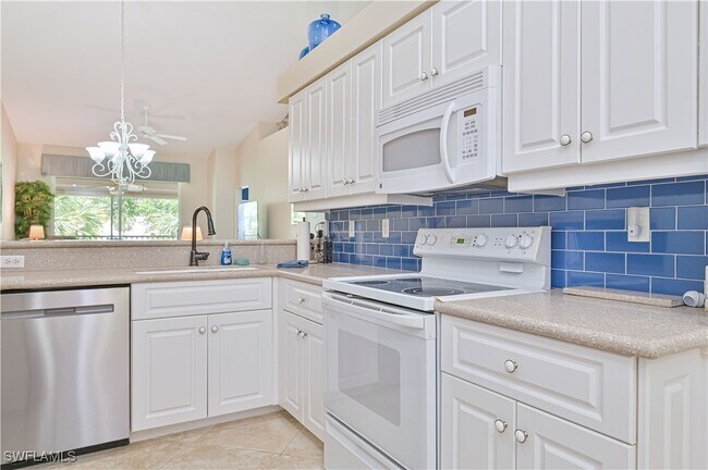 Building Photo - 20641 Country Creek Dr