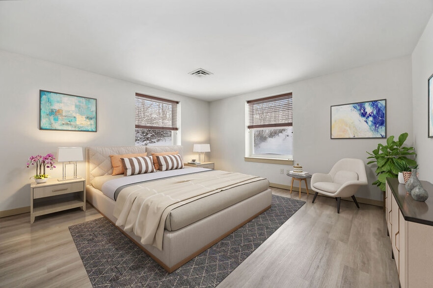 Building Photo - The Bradford