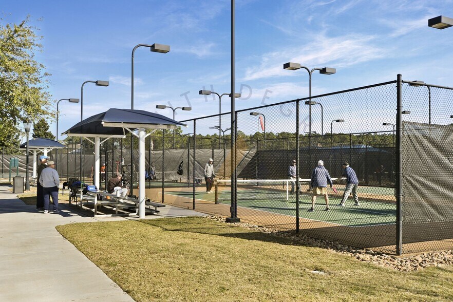 Building Photo - 58 Shearwater Point Dr