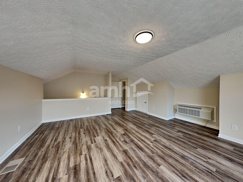 Building Photo - 3407 McVie Ct