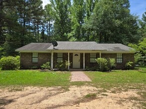 Building Photo - 270 Rowell Rd W