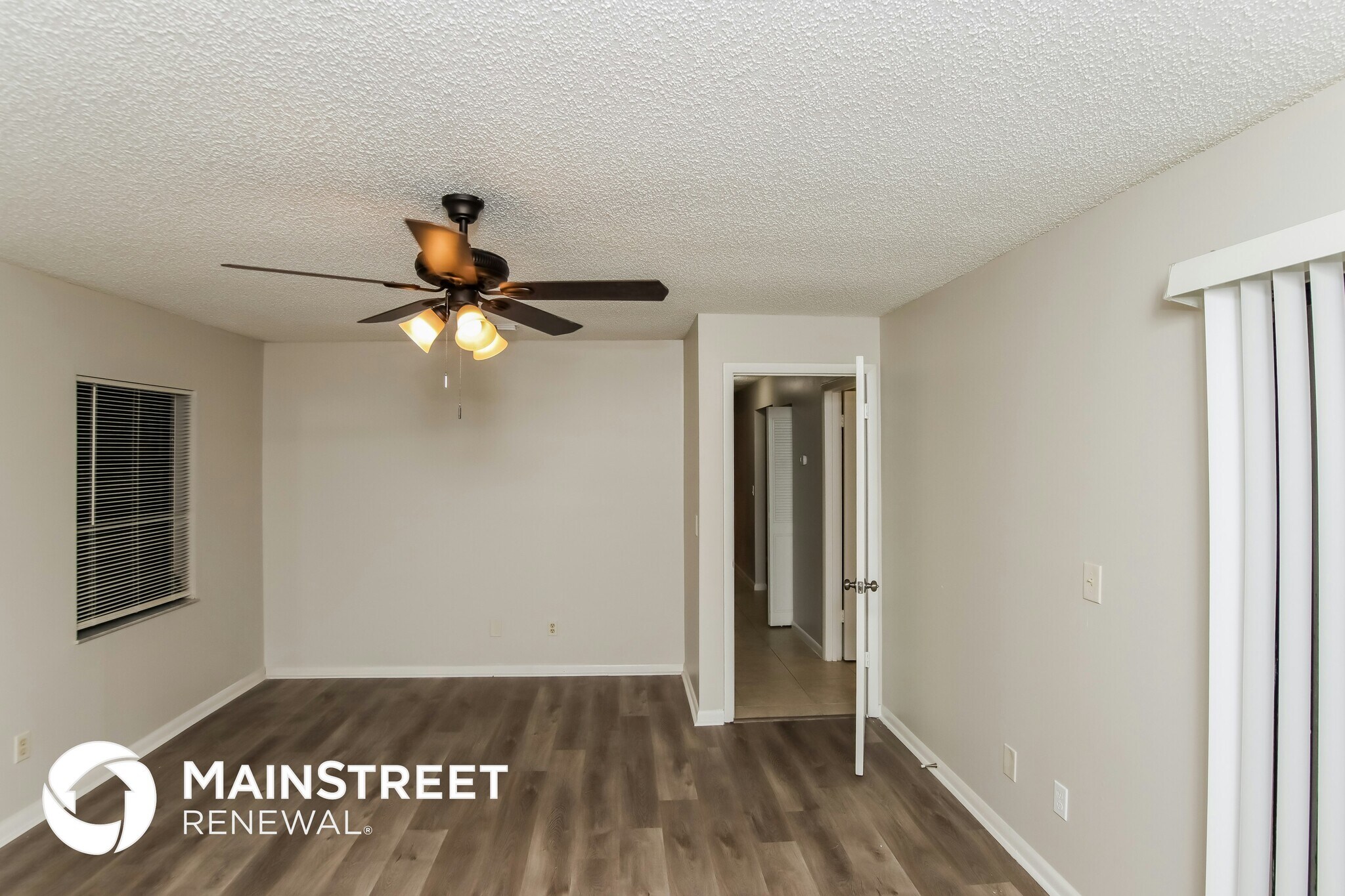 Building Photo - 2025 55th Ave