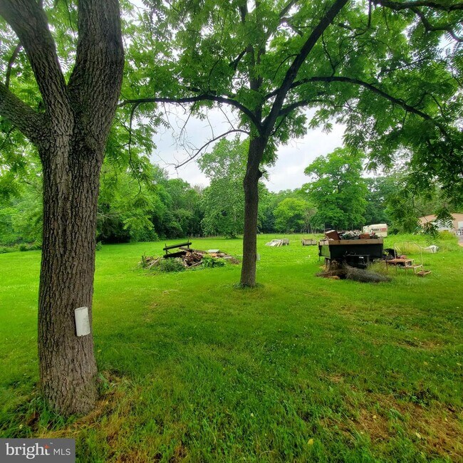 Building Photo - 12512 Stone Bridge Dr