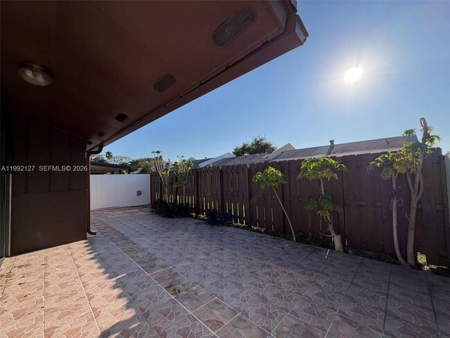 Building Photo - 11938 SW 122nd Ct