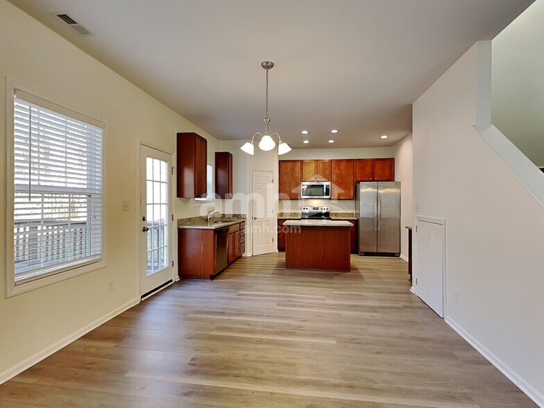 Building Photo - 114 Parsons Green Ct