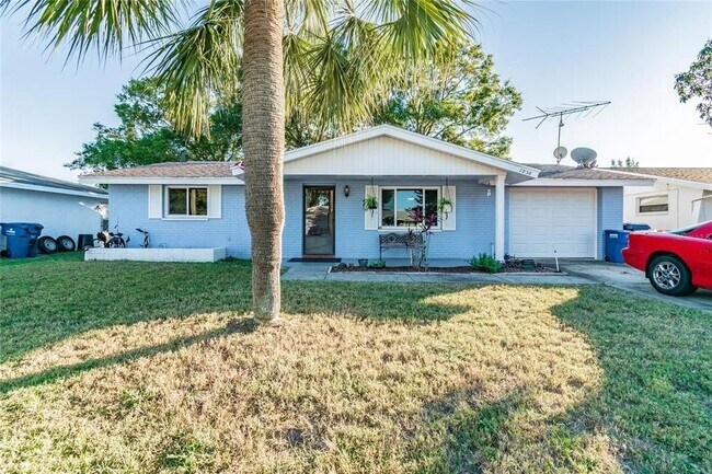 Primary Photo - 7838 Foxwood Dr