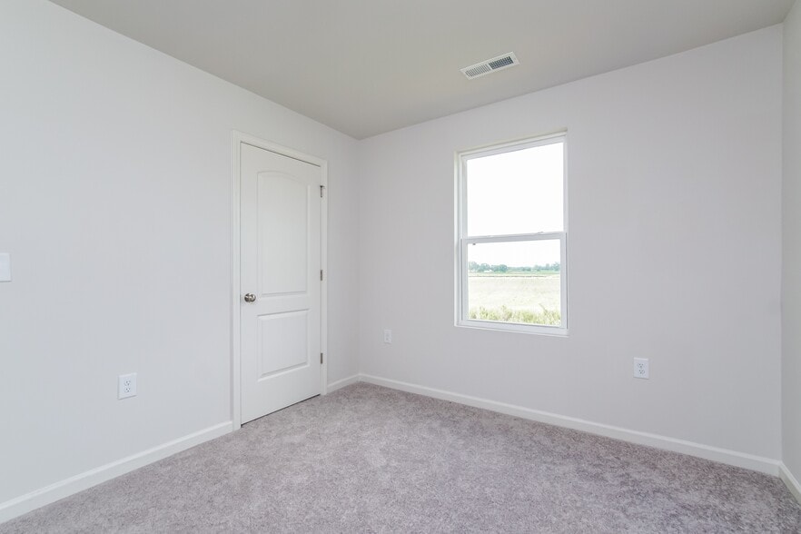 Building Photo - 859 Ashbury Ln