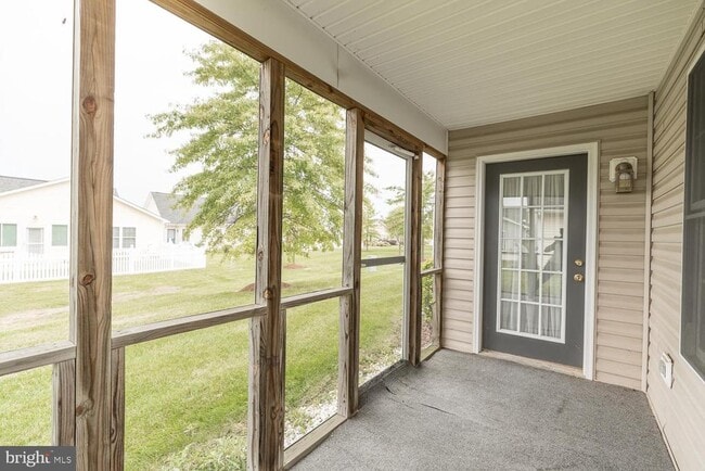 Building Photo - 106 Butterscotch Ct