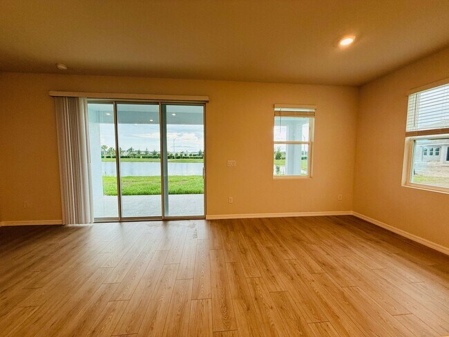 Building Photo - New build -  Be the 1st to move into this 4 bedroom home in Parish!