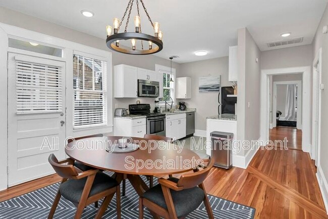 Building Photo - 1035 Kinard Ct