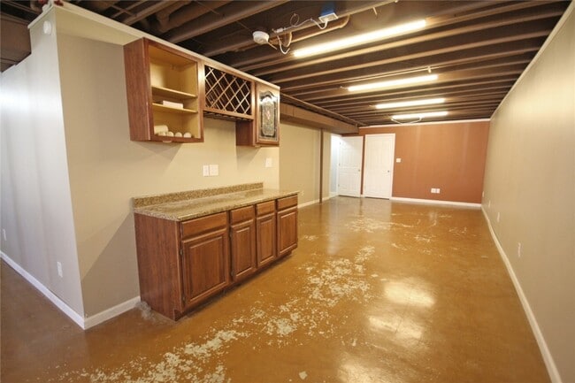 Building Photo - 2765 Whitecreek Ln