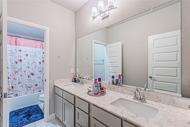 Building Photo - 13261 Jonata St