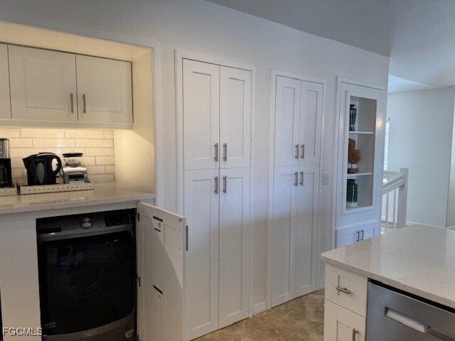 Building Photo - 9570 Hemingway Ln