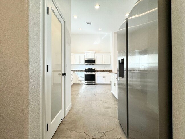 Building Photo - COMING SOON!!! 4 Bedroom / 2 Bath House with Solar in Desert Hot Springs!