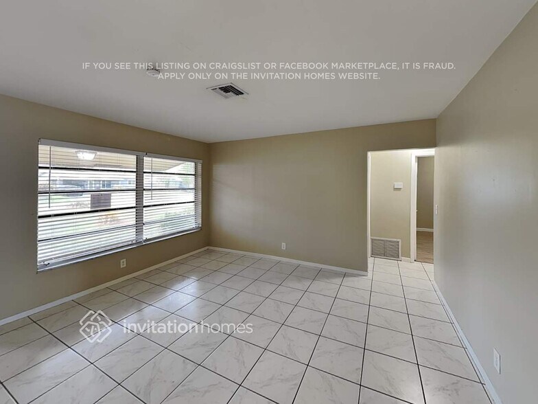 Building Photo - 1772 NW 38th St