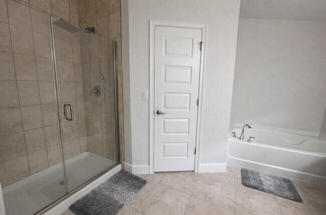 Building Photo - 14529 Scottburgh Glen Dr