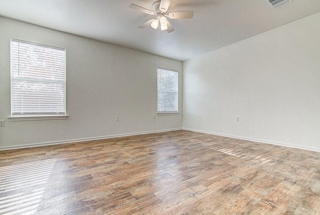 Building Photo - 7505 Aspen Brook Dr