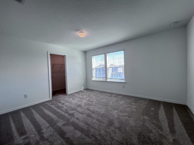 Building Photo - "Epperson lagoon 4 Bed, 2.5 Bath Home in Wesley Chapel, FL - A Must-See Rental Property!" Free wi...