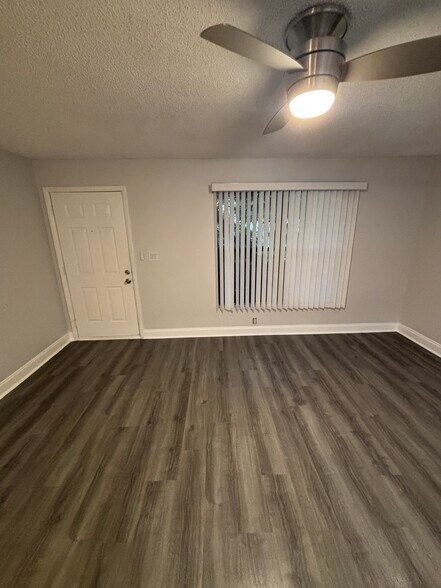 Building Photo - 604 Hammock Pine Blvd