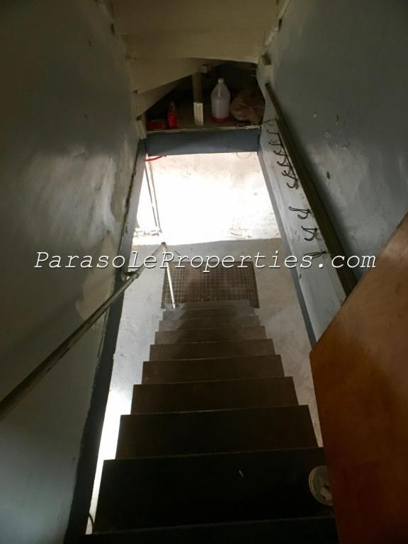 Building Photo - 704 Cooney St