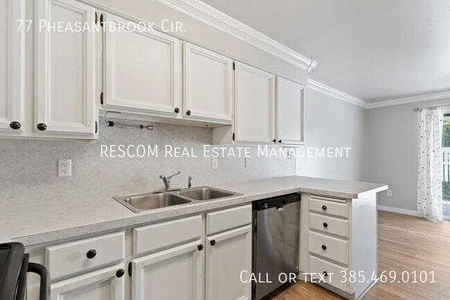 Building Photo - 77 Pheasantbrook Cir