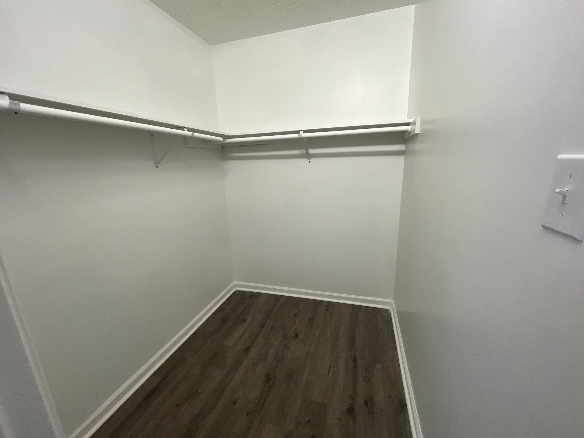 Building Photo - 197 Stratford Ln