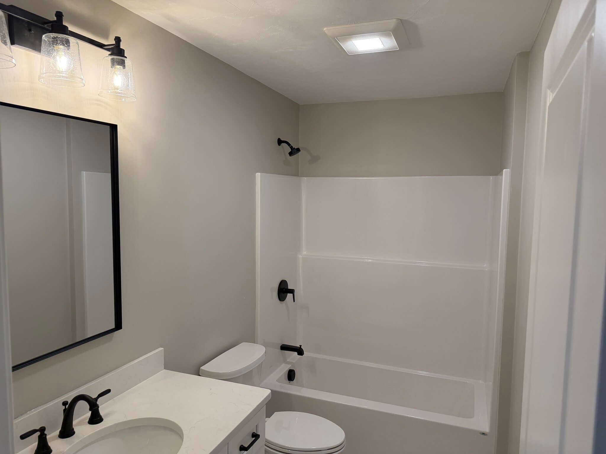 Primary bathroom - 507 Mendon Rd