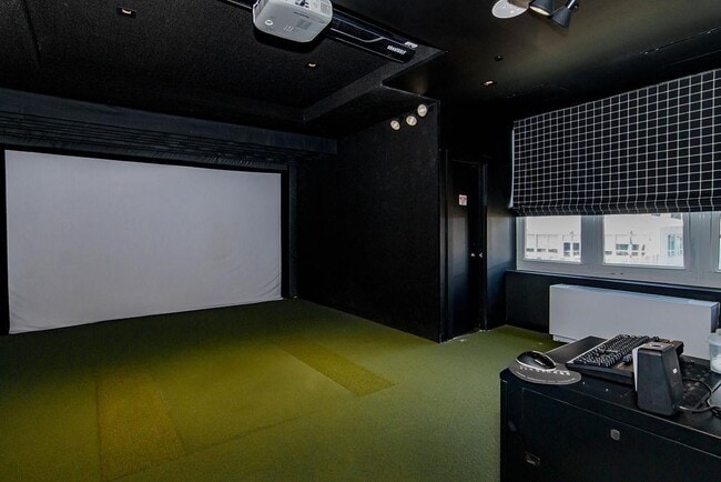 Building Photo - 88 Morgan St