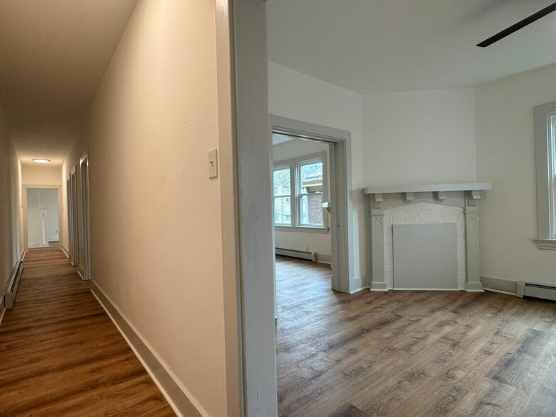 Building Photo - 23 Howard St