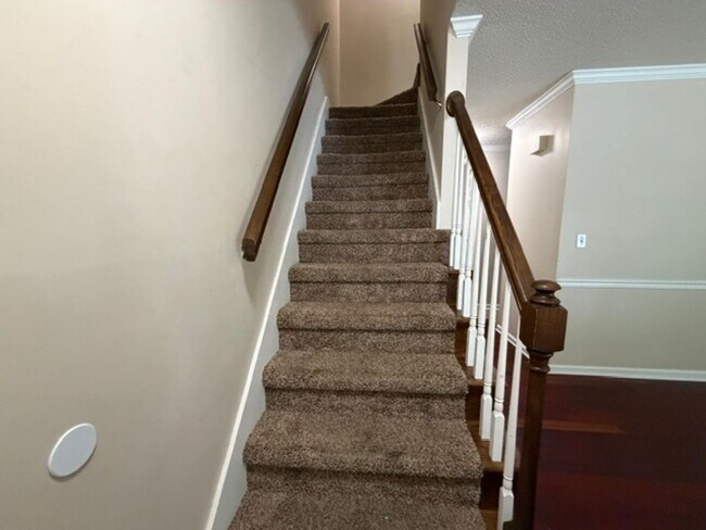 Building Photo - 3 or 4 Bedroom / 3.5 Bath Condo Kingsport, TN 37663