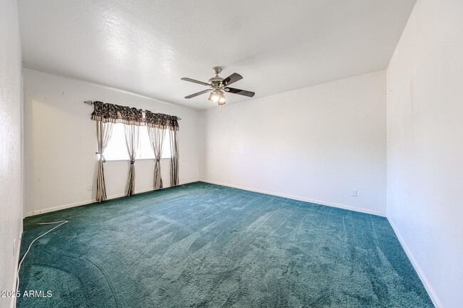 Building Photo - 8531 W Pinnacle Peak Rd
