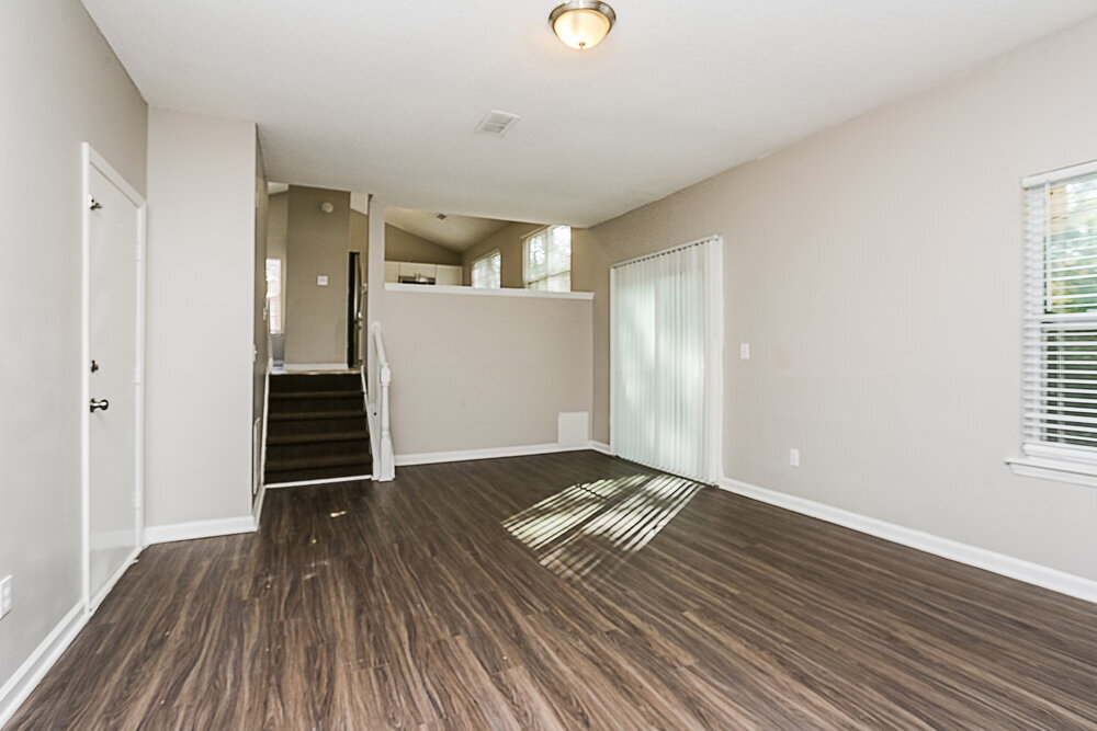 Building Photo - 5453 Fox Valley Ln