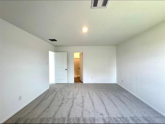 Building Photo - 28763 Texas Plns Dr