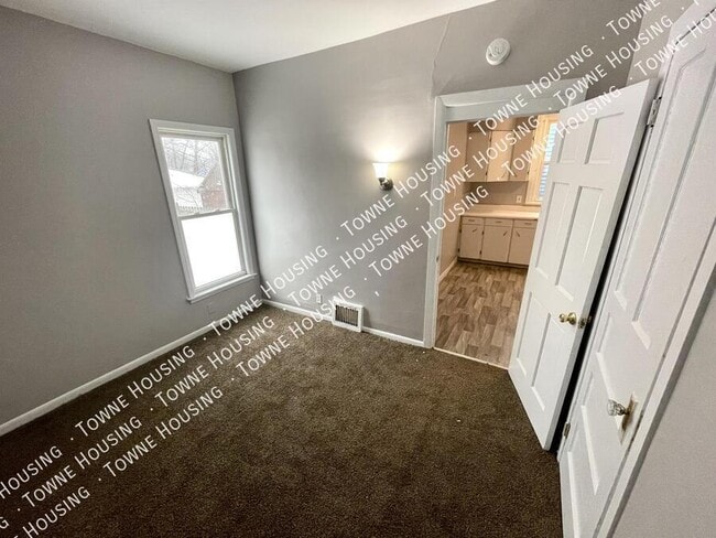 Building Photo - 39 Aldrich Pl