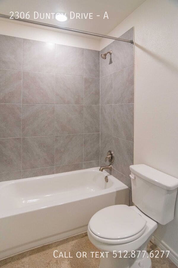 Building Photo - 2306 Duntov Dr