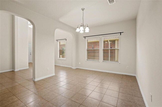 Building Photo - 25810 Westbourne Dr