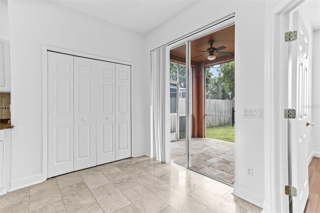 Building Photo - 18120 Palm Breeze Dr