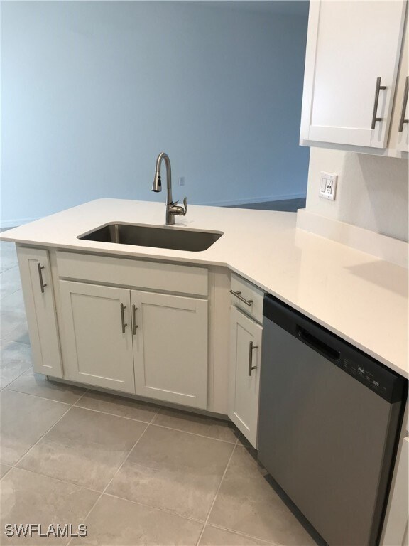 Building Photo - 2016 Vermont Ln