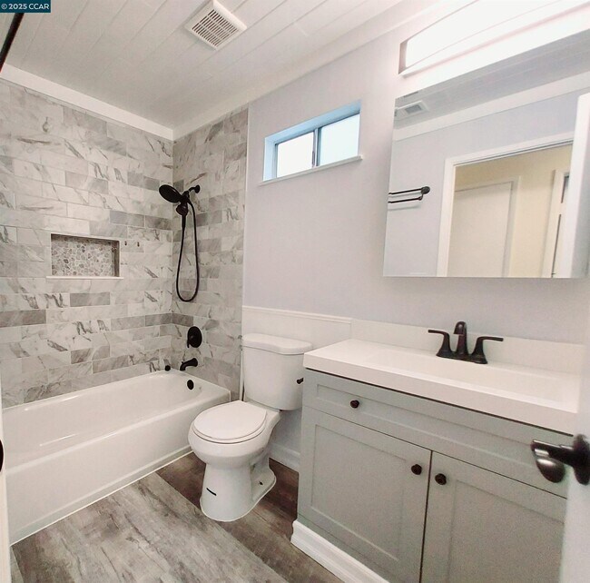 Building Photo - 3712 Willow Pass Rd