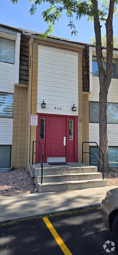 Building Photo - Cute 2 Bed 1 Bath in Springville