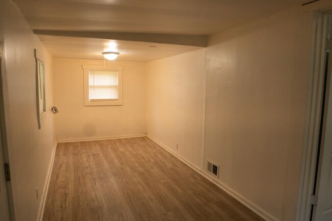 Building Photo - 1407 NW Jackson St